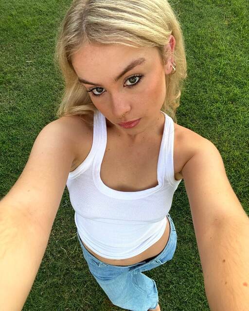 Bodrum Escort Lina: adlı üyenin ilan profil fotoğrafı